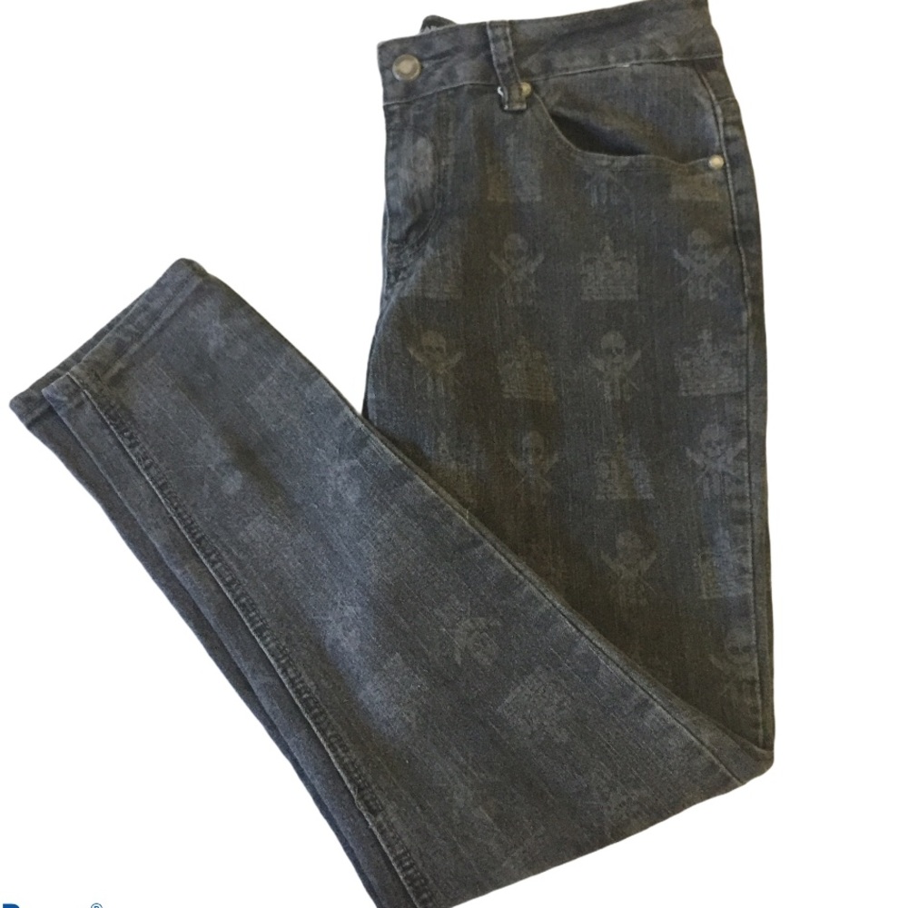 GUC ROCAWEAR Pirate Print Jeans size 9 Juniors